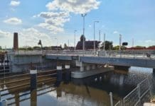 Brug Ouderkerk dicht