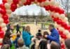 Speelplaats naar ontwerp kinderen open