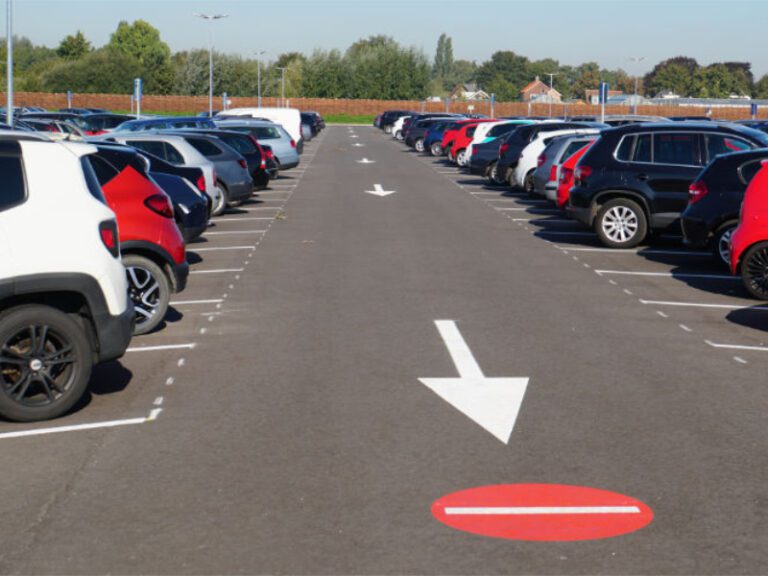 Auto, zegen of zondebok? Auto, zegen of zondebok?