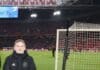 Dennis via wensbank ballenjongen Ajax