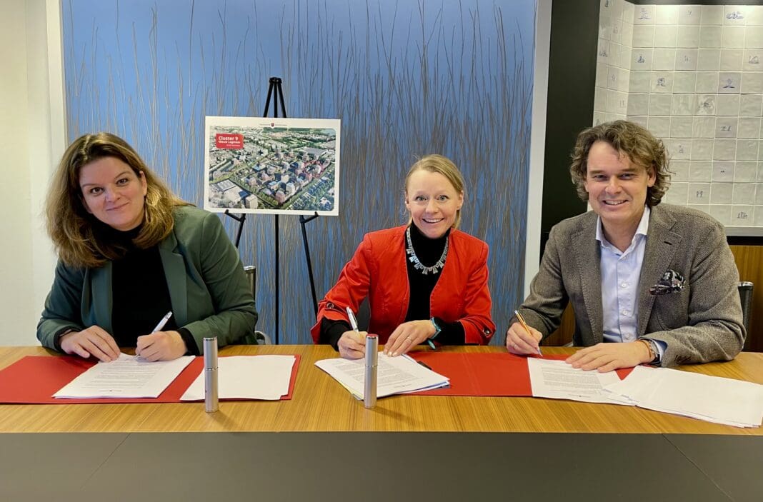 2024 04122025 Ondertekening voorovereenkomst Daniƫlle de Nijs, Floor Gordon en Martin Beukeboom