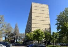 Muurschildering op Camera Obscuralaan