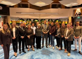 Oude en nieuwe gemeenteraad