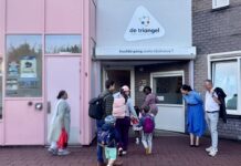 Wethouder bij start nieuw schooljaar