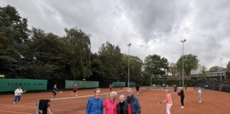 Bezoek OldStars Tennis