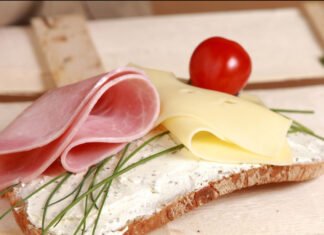 ‘Zeventigplus-lunch’ in Villa Randwijck